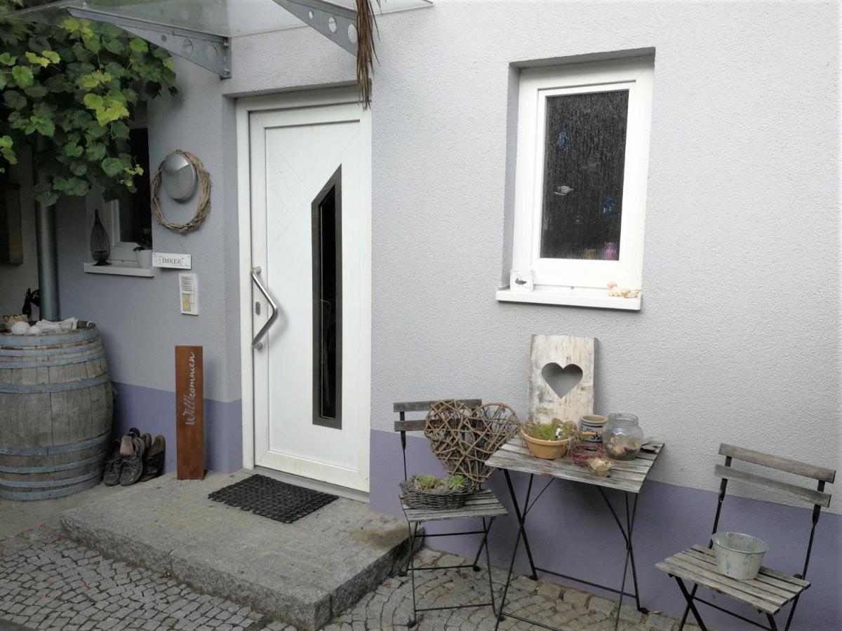 Haus Bienen Bed & Breakfast Ihringen Ngoại thất bức ảnh